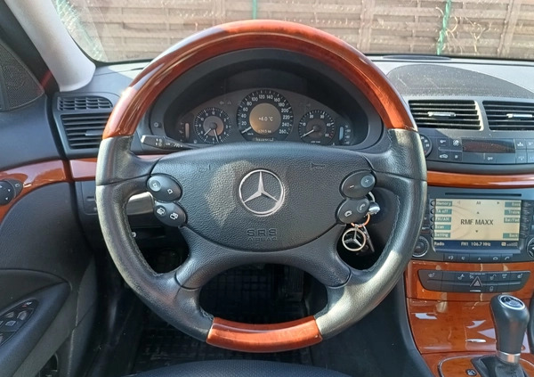 Mercedes-Benz Klasa E cena 29800 przebieg: 280584, rok produkcji 2007 z Wejherowo małe 191